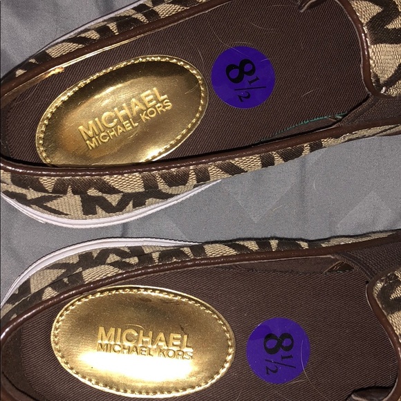 Michael Michael Kors size 8.5 slip on sneakers - Picture 2 of 8